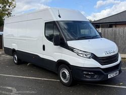 White Used 2022 Iveco Daily Van | £15,000 (Fair price)