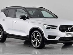 Glacier silver Used 2022 Volvo XC40 R-Design SUV | £22,740 (Fair price)