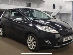 Black Used 2011 Ford Fiesta Zetec Hatchback | £2,295 (Fair price)