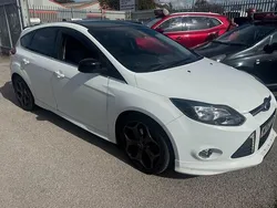 White Used 2012 Ford Focus Zetec Hatchback | £3,995 (Fair price)