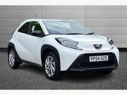 White Used 2024 Toyota Aygo PURE Hatchback | £12,895 (Fair price)