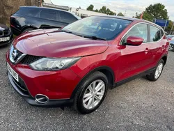 Red Used 2014 Nissan Qashqai Acenta SUV | £4,495 (Fair price)