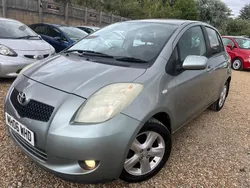 Silver Used 2006 Toyota Yaris Hatchback | £1,799 (Fair price)