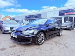 Black Used 2017 VW Golf VII GTD Hatchback | £9,850 (Fair price)