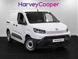 White Used 2024 Toyota Proace Active Van | £15,740 (A bit pricey)