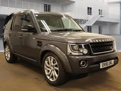 Grey Used 2016 Land Rover Discovery 4 Landmark SUV | £14,990 (Fair price)