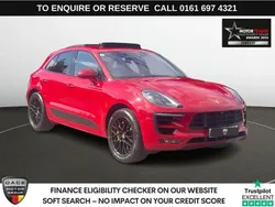 Red Used 2018 Porsche Macan SUV | £31,470 (Expensive)