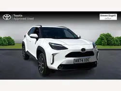 White Used 2024 Toyota Yaris Hybrid Design Hatchback | £23,460 (Expensive)