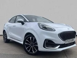 White Used 2023 Ford Puma ST-Line Hatchback | £19,900 (Fair price)