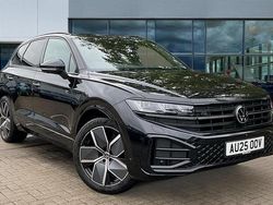 Black Used 2025 VW Touareg Black Edition SUV | £52,596 (Fair price)