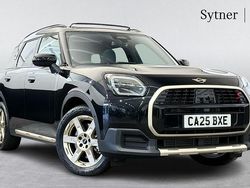 Black Used 2025 Mini Countryman SUV | £36,500 (Fair price)