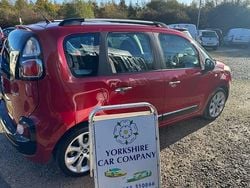Red Used 2013 Citroën C3 Picasso SELECTION MPV | £3,995 (Good price)