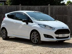 White Used 2016 Ford Fiesta ST-Line Hatchback | £6,200 (Fair price)