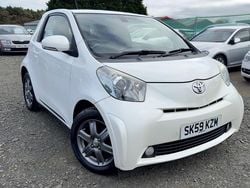 White Used 2009 Toyota iQ Hatchback | £4,795 (Fair price)