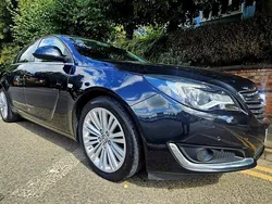Black Used 2015 Vauxhall Insignia Design Edition Hatchback | £3,695 (Fair price)