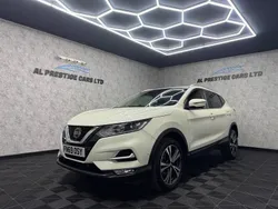 White Used 2019 Nissan Qashqai N-Connecta SUV | £8,999 (Fair price)