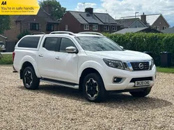White Used 2020 Nissan Navara Tekna Pickup | £12,999 (Good price)