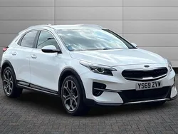 White Used 2019 Kia XCeed 3 SUV | £12,250 (Fair price)