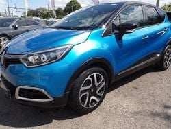 Blue/black Used 2016 Renault Captur Dynamique SUV | £7,995 (Fair price)
