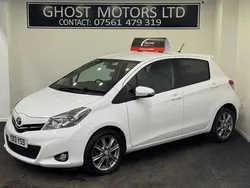 White Used 2013 Toyota Yaris SR Hatchback | £4,795 (Good price)