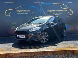 Black Used 2017 Ford Fiesta ST-Line Hatchback | £8,190 (Fair price)