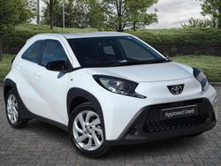 White Used 2024 Toyota Aygo X PURE SUV | £13,661