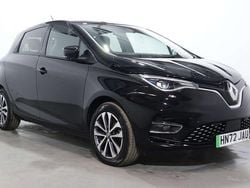 Black Used 2022 Renault Rapid GT-Line Hatchback | £11,500 (Fair price)