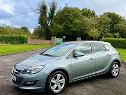 Silver Used 2015 Vauxhall Astra SRi Hatchback | £3,500 (Fair price)