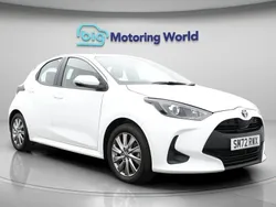 White Used 2022 Toyota Yaris Hybrid Hatchback | £15,500 (Good price)