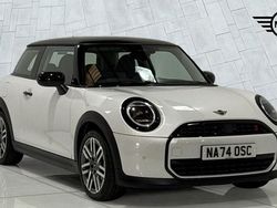 White Used 2024 Mini Cooper S Hatch Hatchback | £24,835 (Fair price)