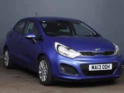 Blue Used 2013 Kia Rio Hatchback | £3,490 (Fair price)
