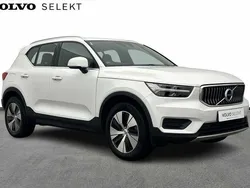 White Used 2022 Volvo XC40 Inscription SUV | £23,500 (Good price)