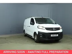 White Used 2022 Vauxhall Vivaro Van | £11,450 (Good price)