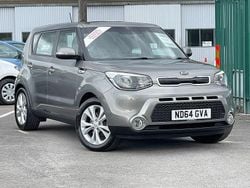 Silver Used 2015 Kia Soul Plus SUV | £7,499 (Expensive)