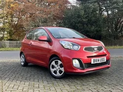 Blaze red Used 2014 Kia Picanto Hatchback | £3,998 (Fair price)