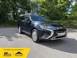 Black Used 2018 Mitsubishi Outlander P-HEV Estate | £13,490 (Fair price)
