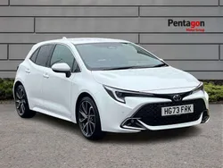 White Used 2024 Toyota Corolla Hatchback | £21,995 (Fair price)