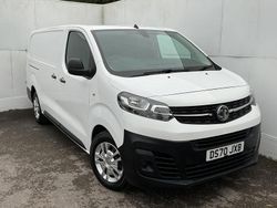 White Used 2020 Vauxhall Vivaro S Van | £8,690 (Good price)