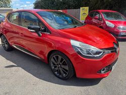 Red Used 2014 Renault Clio IV Dynamique Hatchback | £3,999 (Good price)