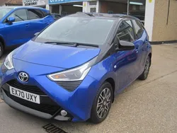 Rich blue metallic Used 2020 Toyota Aygo X-clusiv Hatchback | £12,995 (Fair price)