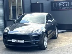Agate grey metallic with black leather Used 2017 Porsche Macan SUV | £24,950 (Fair price)
