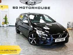 Black Used 2017 Volvo V40 R-Design Estate | £8,695 (Fair price)