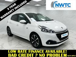 White Used 2019 Peugeot 208 S Hatchback | £9,000 (Fair price)
