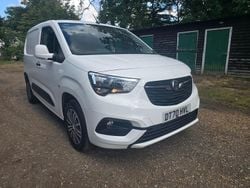 White Used 2021 Vauxhall Combo Sportive MPV | £5,250 (Super price)