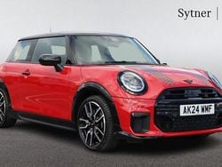 Red Used 2024 Mini Cooper Hatch Hatchback | £25,500
