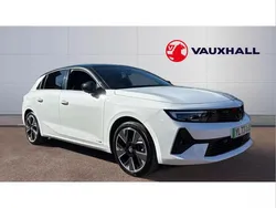 White Used 2023 Vauxhall Astra Ultimate Hatchback | £21,500 (Good price)
