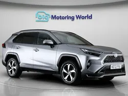 Used 2025 Toyota RAV4 Hybrid Design SUV | £23,100 (Super price)
