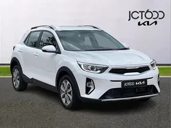 White New 2024 Kia Stonic 2 SUV | £18,276 (Fair price)