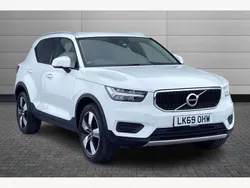 White Used 2019 Volvo XC40 Momentum SUV | £17,490 (Good price)