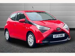 Red Used 2021 Toyota Aygo X-play Hatchback | £12,395 (Fair price)